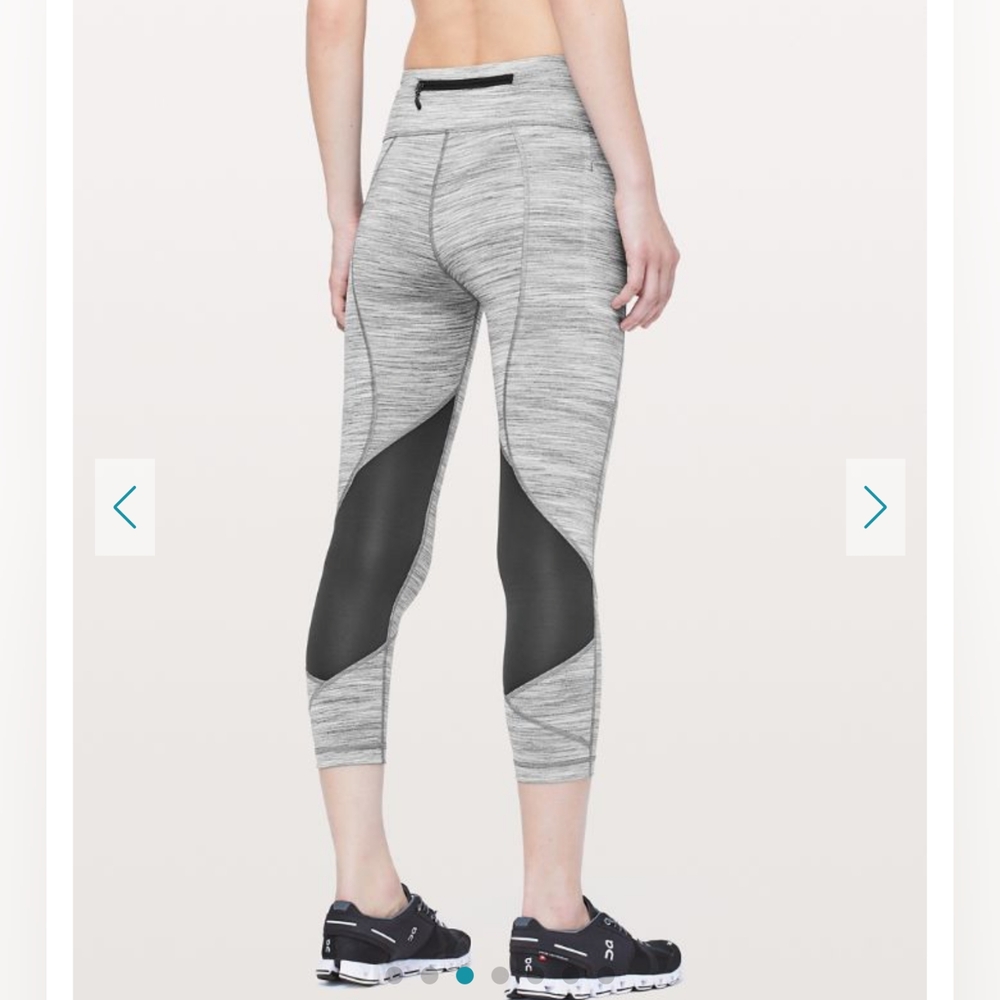 LULULEMON ATHLETICA Pace Rival Crop Legging in Navy Blue - Picture 9 of 9